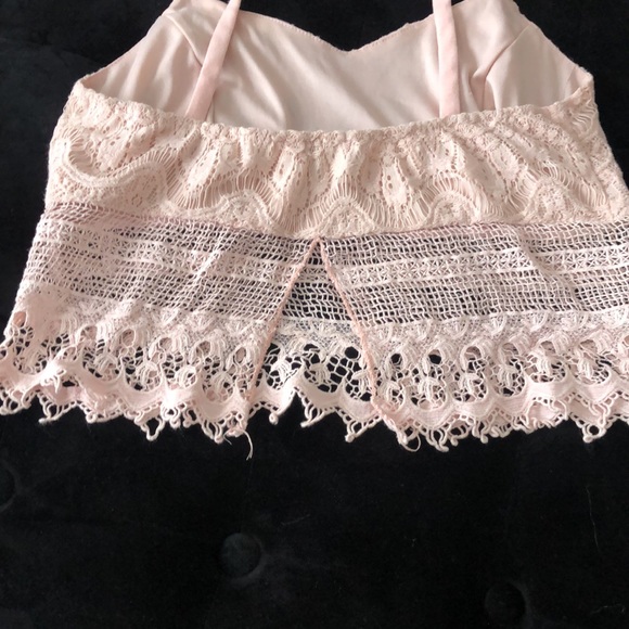 Crop top - Picture 3 of 3